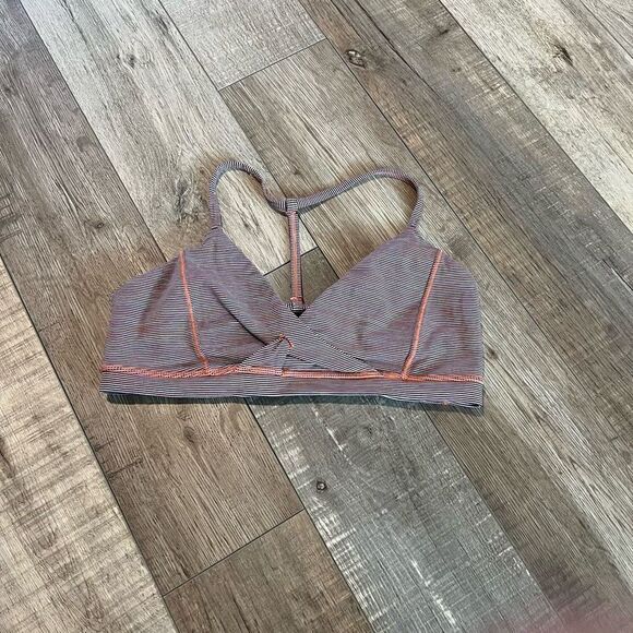 Lululemon Pranayama Bra Wee Are
From Space Black March Multi size 4 - Picture 1 of 7